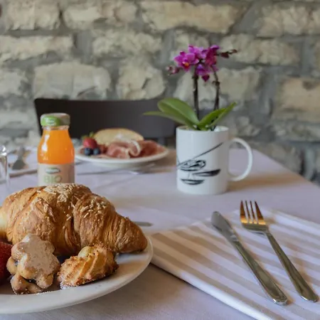 Ca Piodee Bed & Breakfast 4*